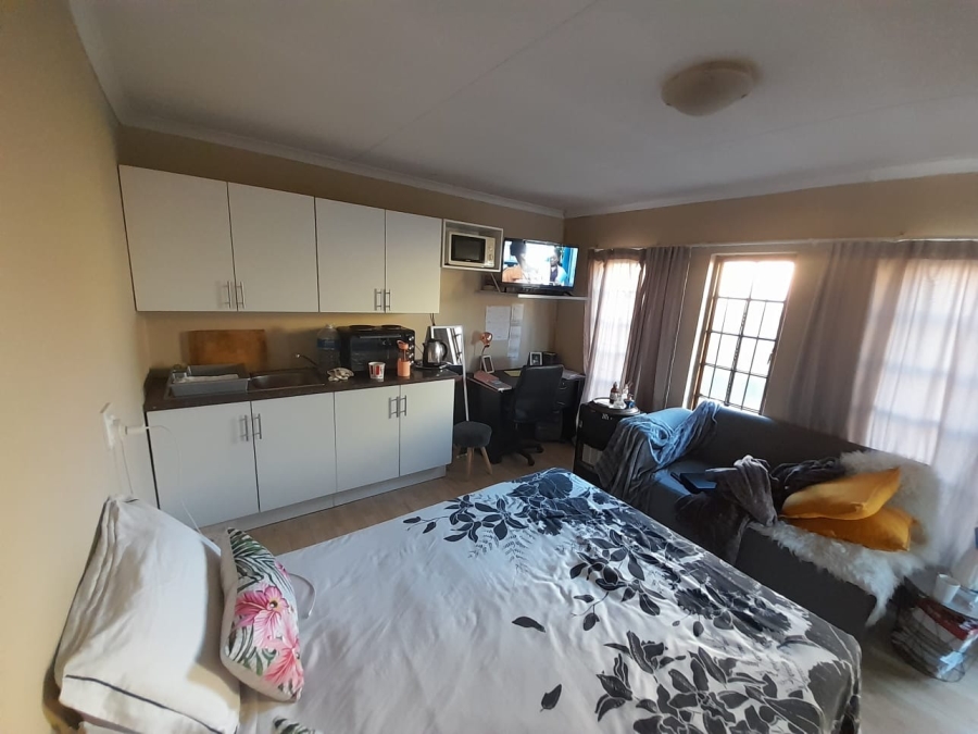 1 Bedroom Property for Sale in Universitas Free State